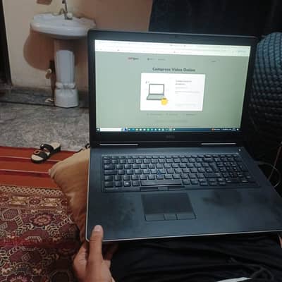 Dell Precision 7720 | Core i7 | Quadro M1200 4GB | Workstation Laptop