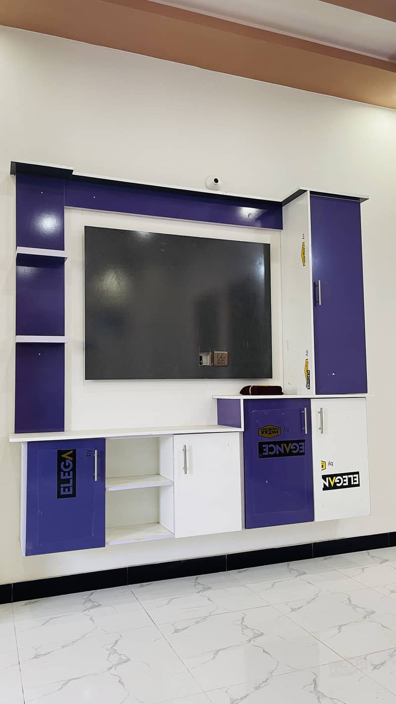 Led Console with Cabinets 1