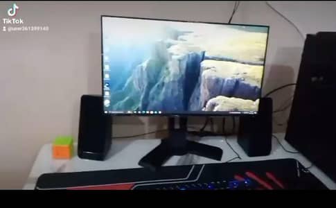 Gaming PC core i5 8GB graphics card -1 month