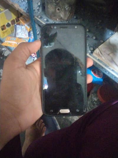 Samsung Mobile J7 Pro