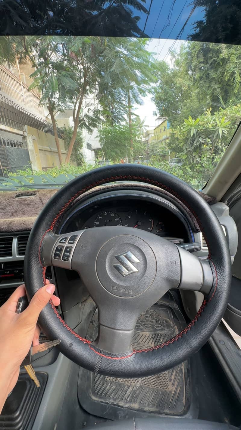 Steering wheeel 1