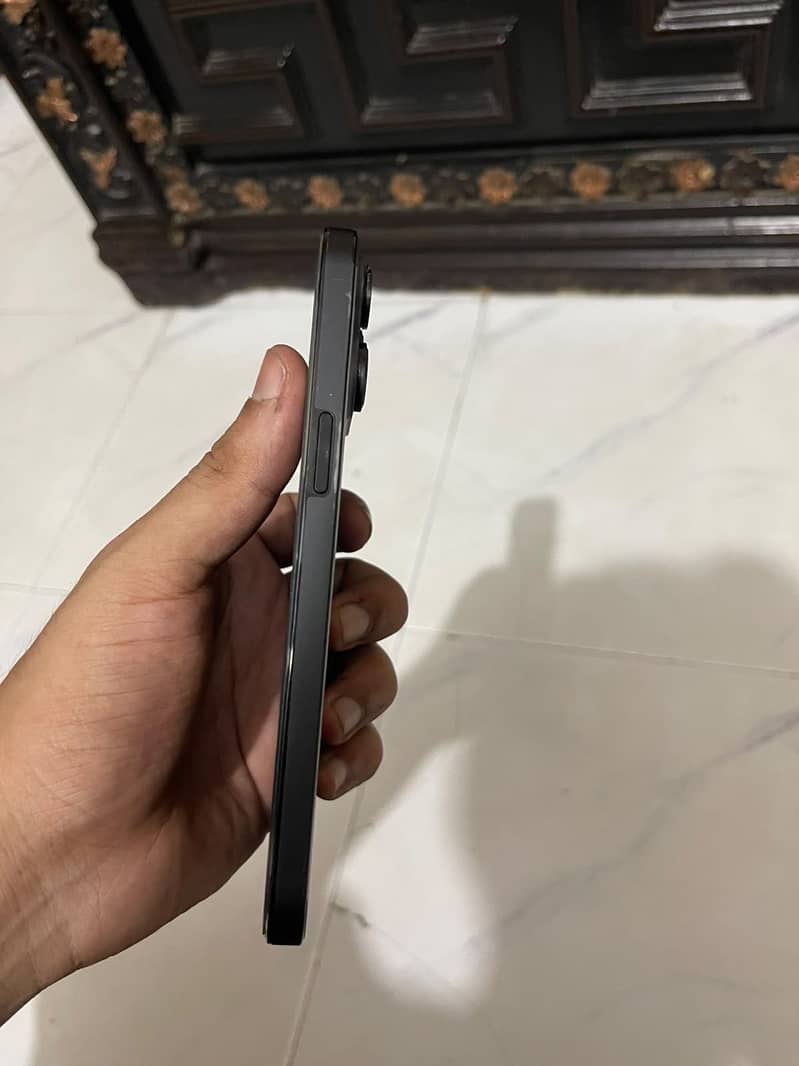 Apple iPhone 14 Pro Max 0