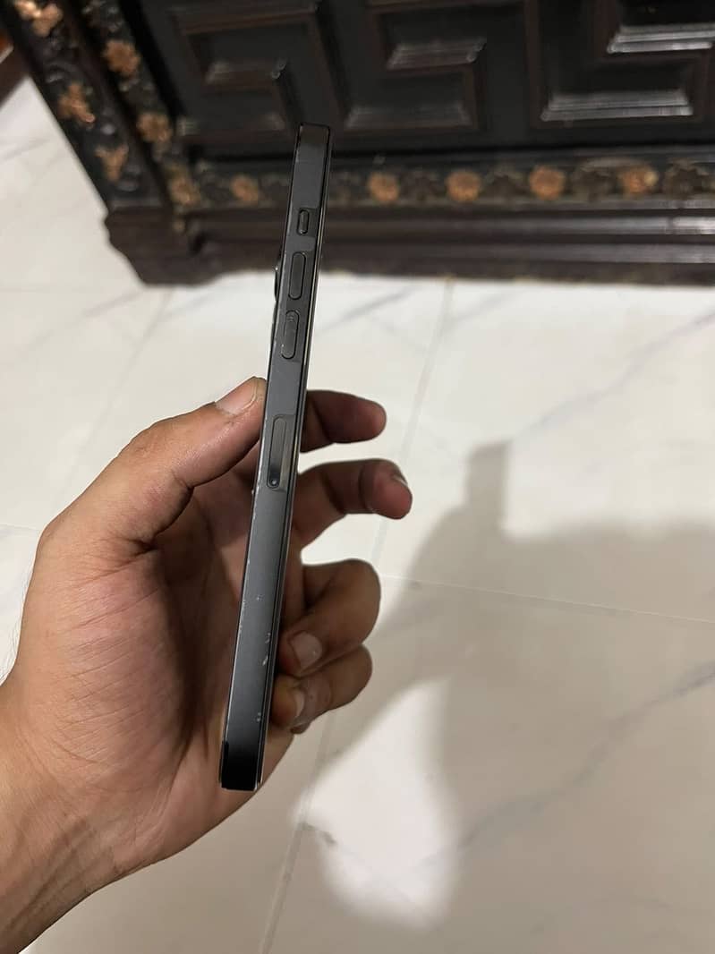 Apple iPhone 14 Pro Max 5