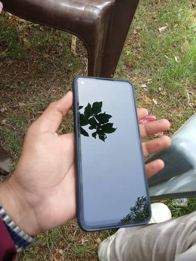 Infinix 4/64 With Box All okay Urgent sell