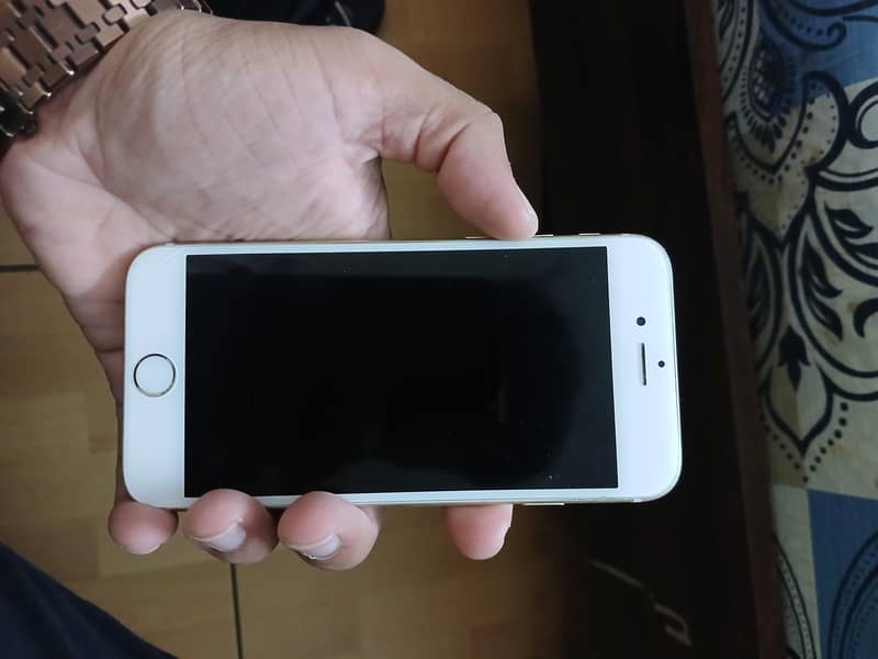 Apple iPhone 6 3