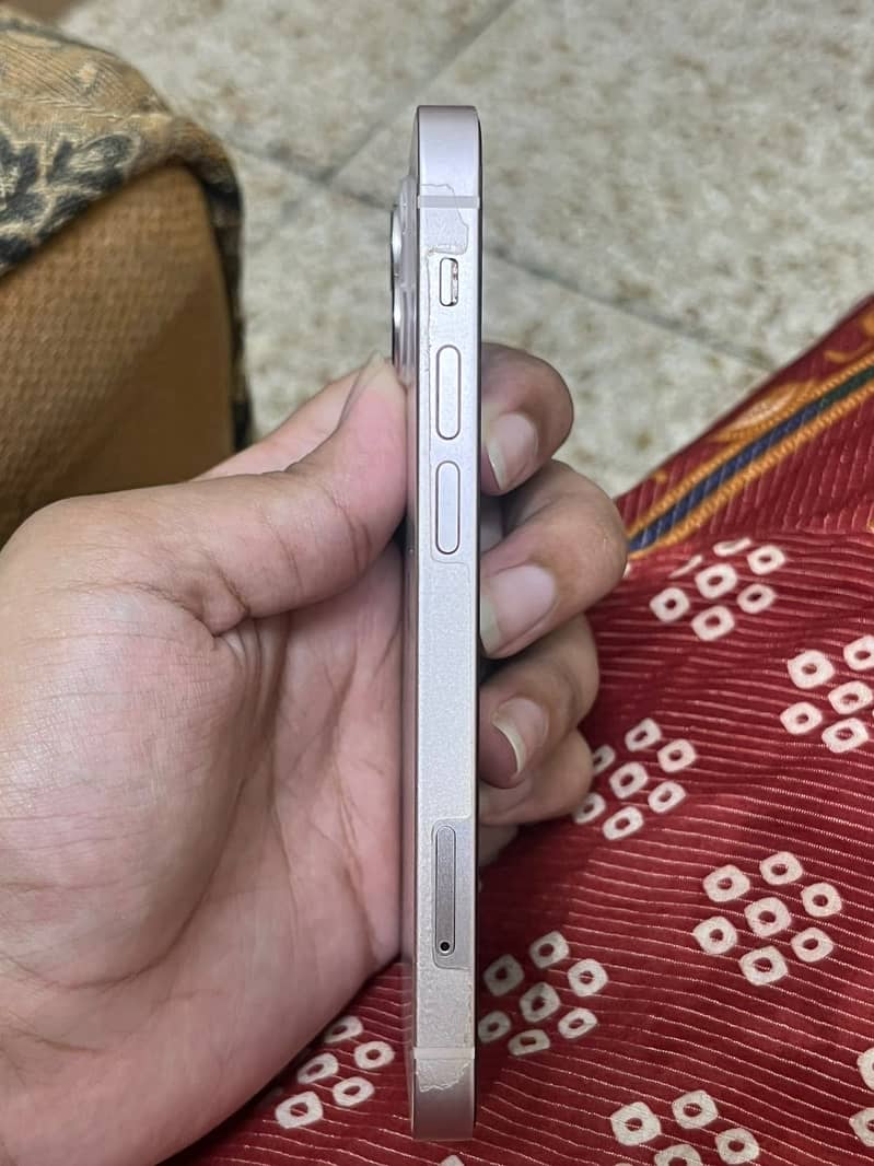 Apple iPhone 13 mini 2