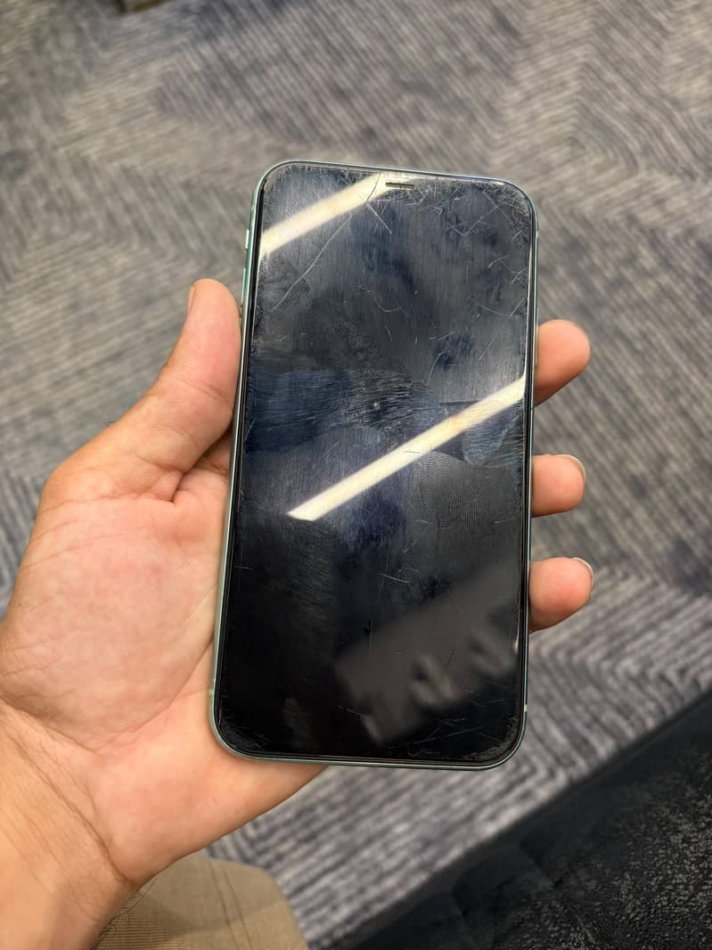 Apple iPhone 11 6