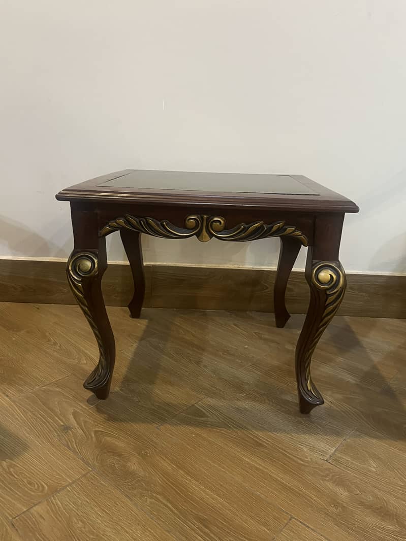 Chinioti Chairs with table 0