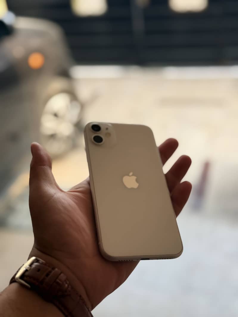 Apple iPhone 11 64gb 7