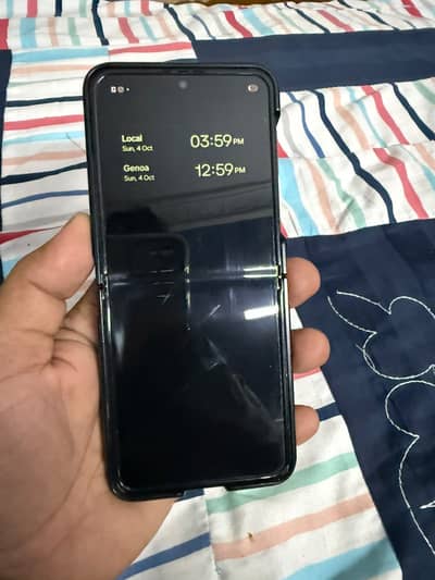 Samsung Mobile Z flip 4