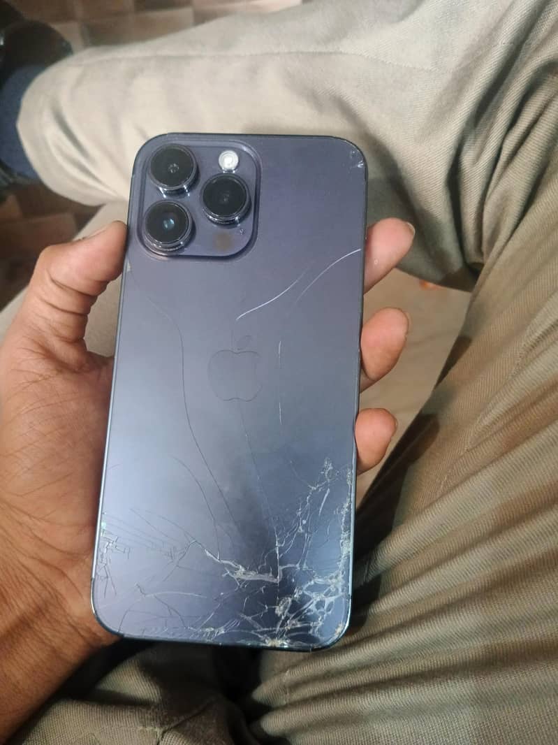 Apple iPhone 14 Pro Max 2