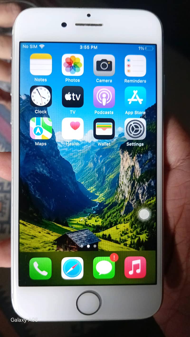 Apple iPhone 7 0