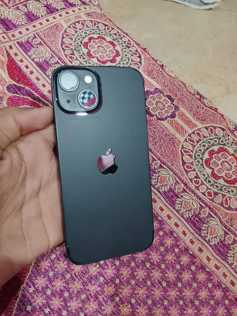 iPhone 13 0