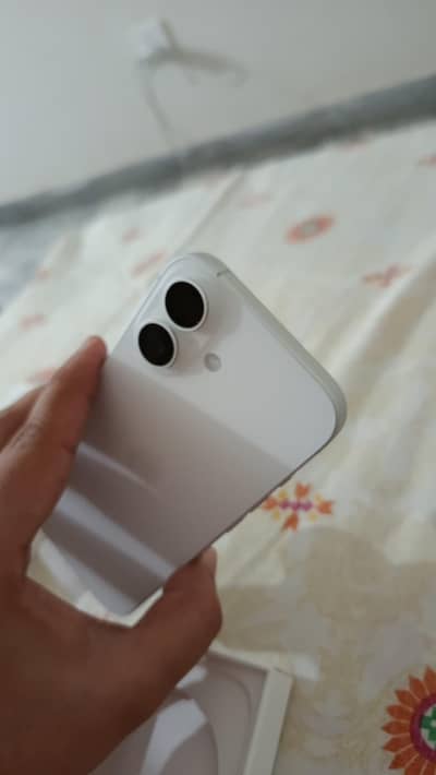 Apple iPhone 17