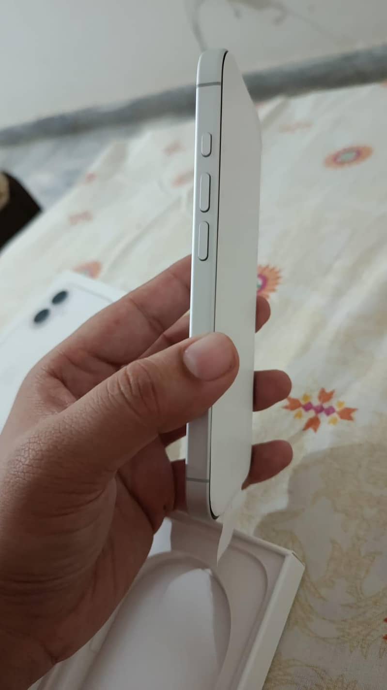 Apple iPhone 17 3