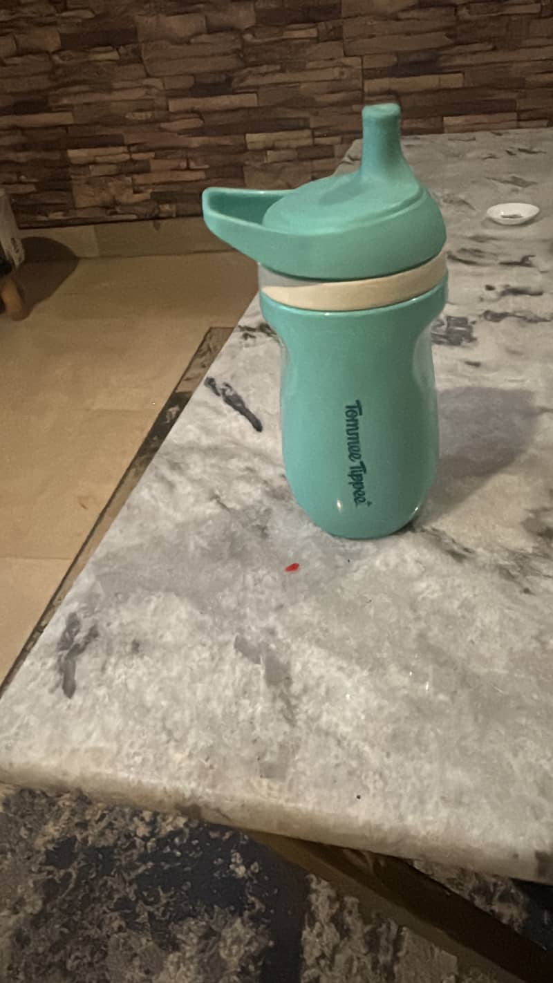 tommee tippee sipper 0