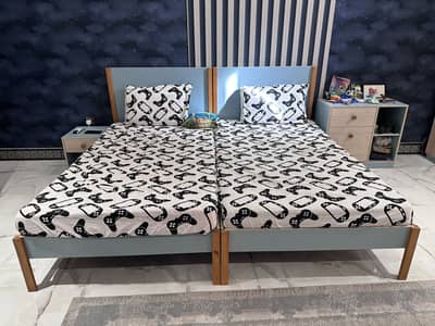 Bed wardrobe Chester side table