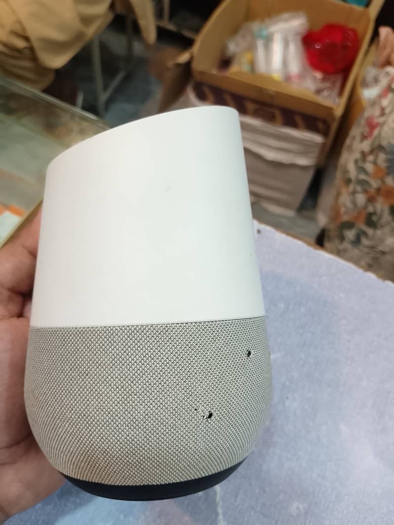 Google Speaker 8