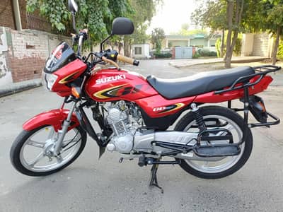 Suzuki GD 110S 24/25 Red Zero Condition