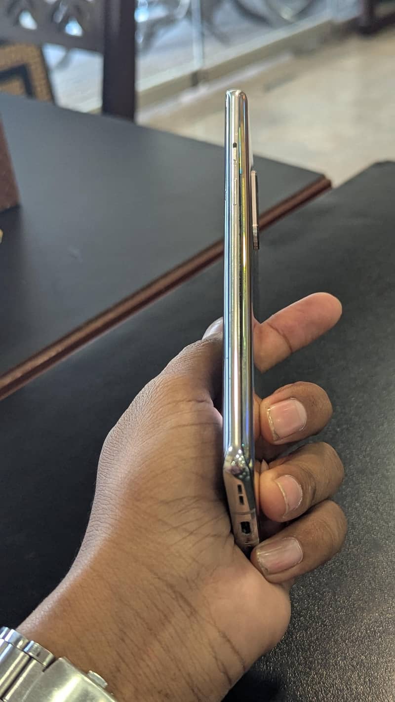 One Plus 8 4