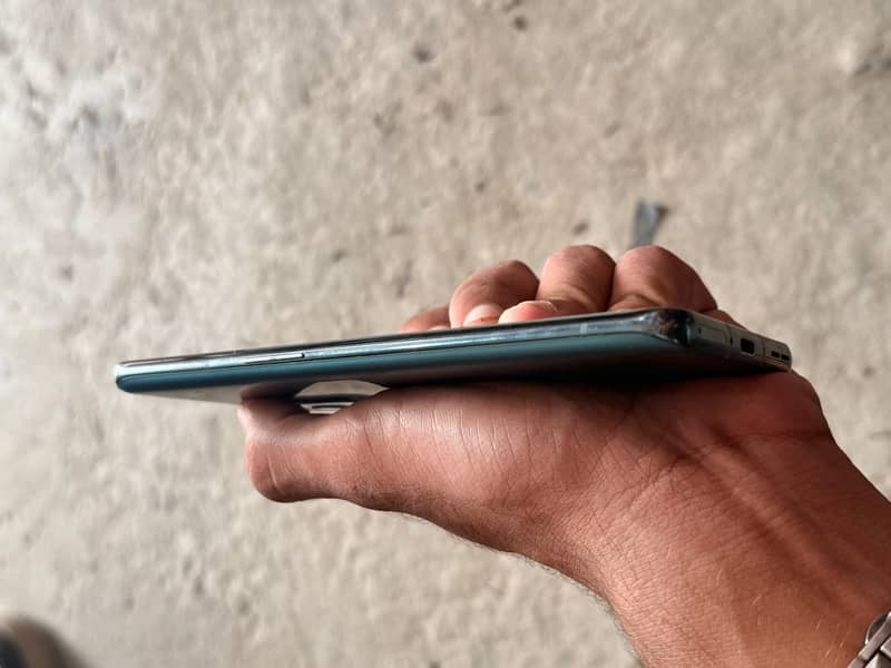 One Plus 9 Pro 5