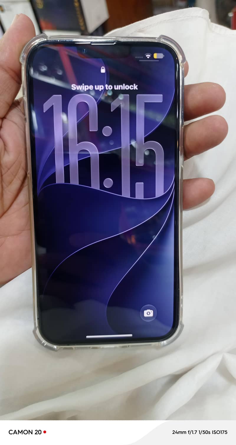 Apple iPhone 13 Pro Max 11