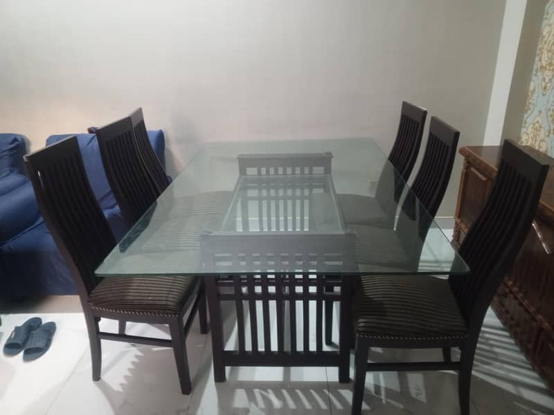 dining table 0