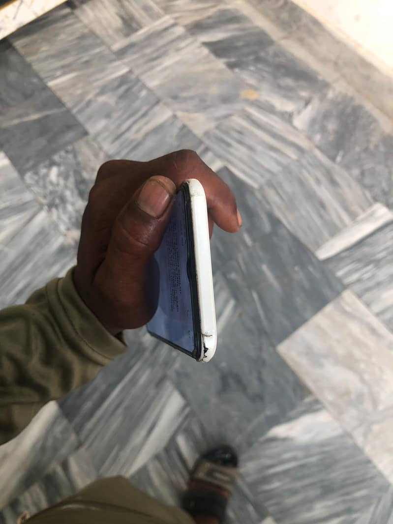 OPPO A31 3