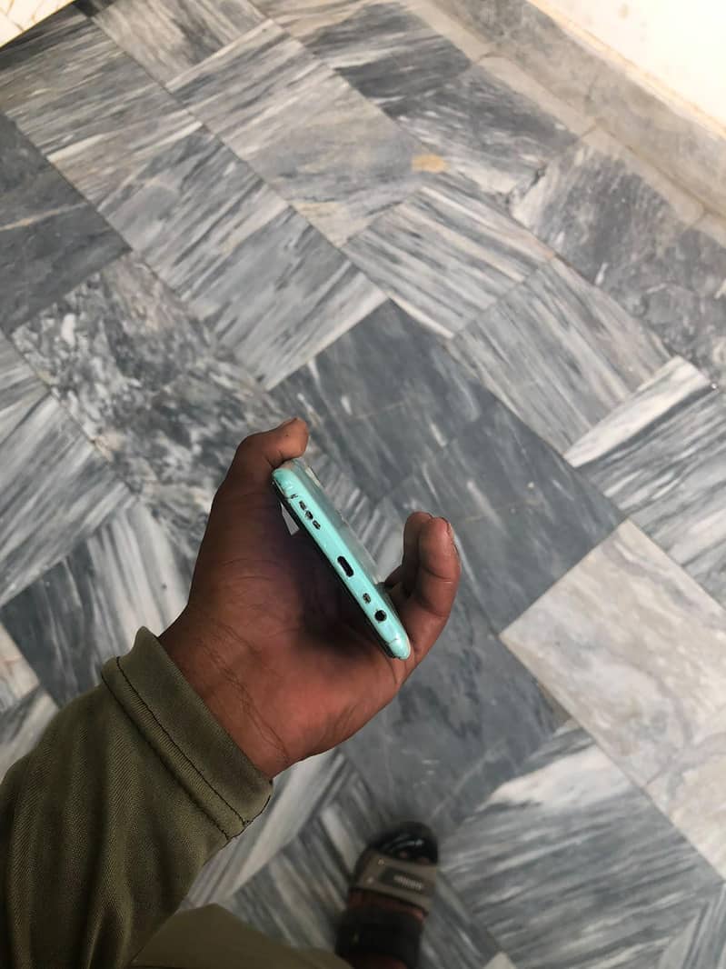 OPPO A31 5