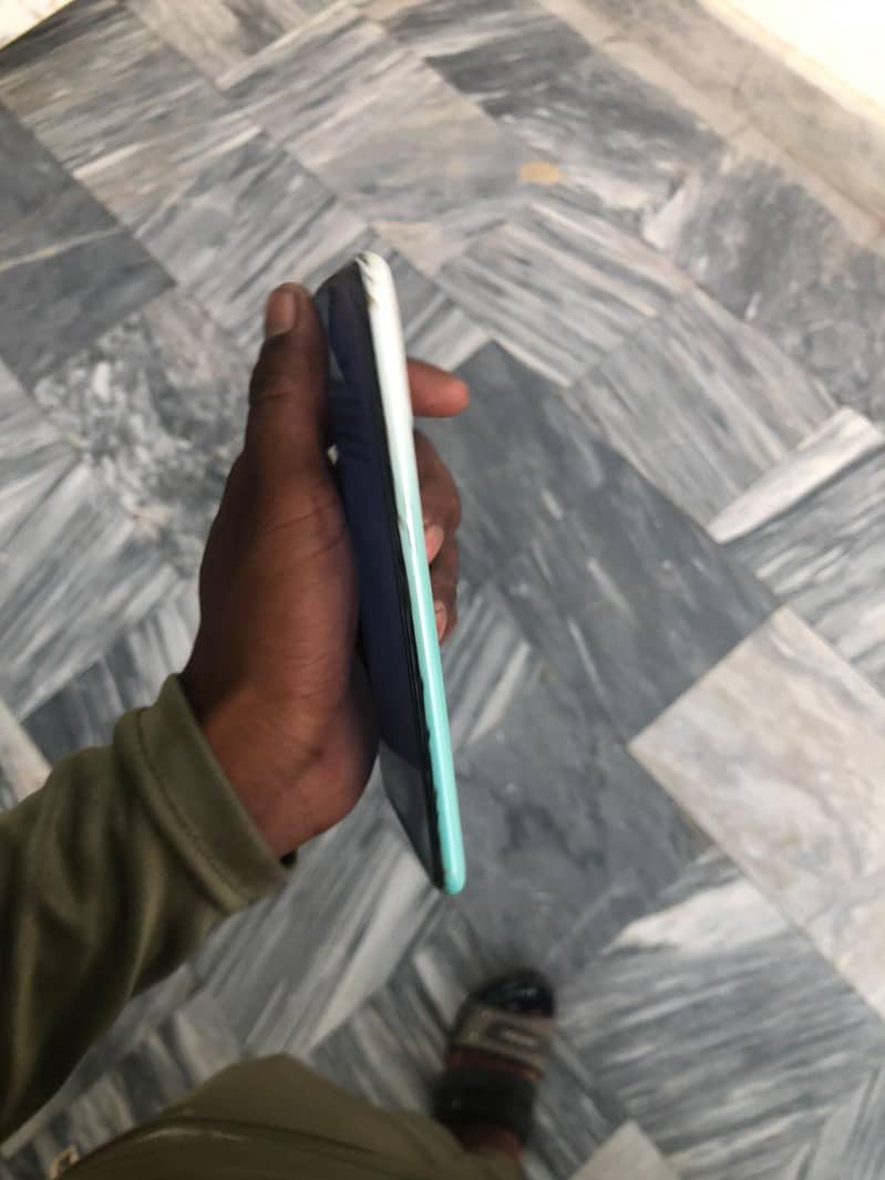 OPPO A31 6