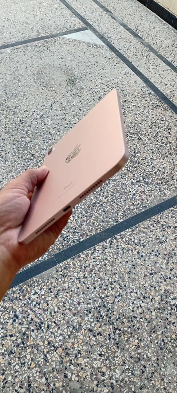 iPad mini 6 6th gen 0