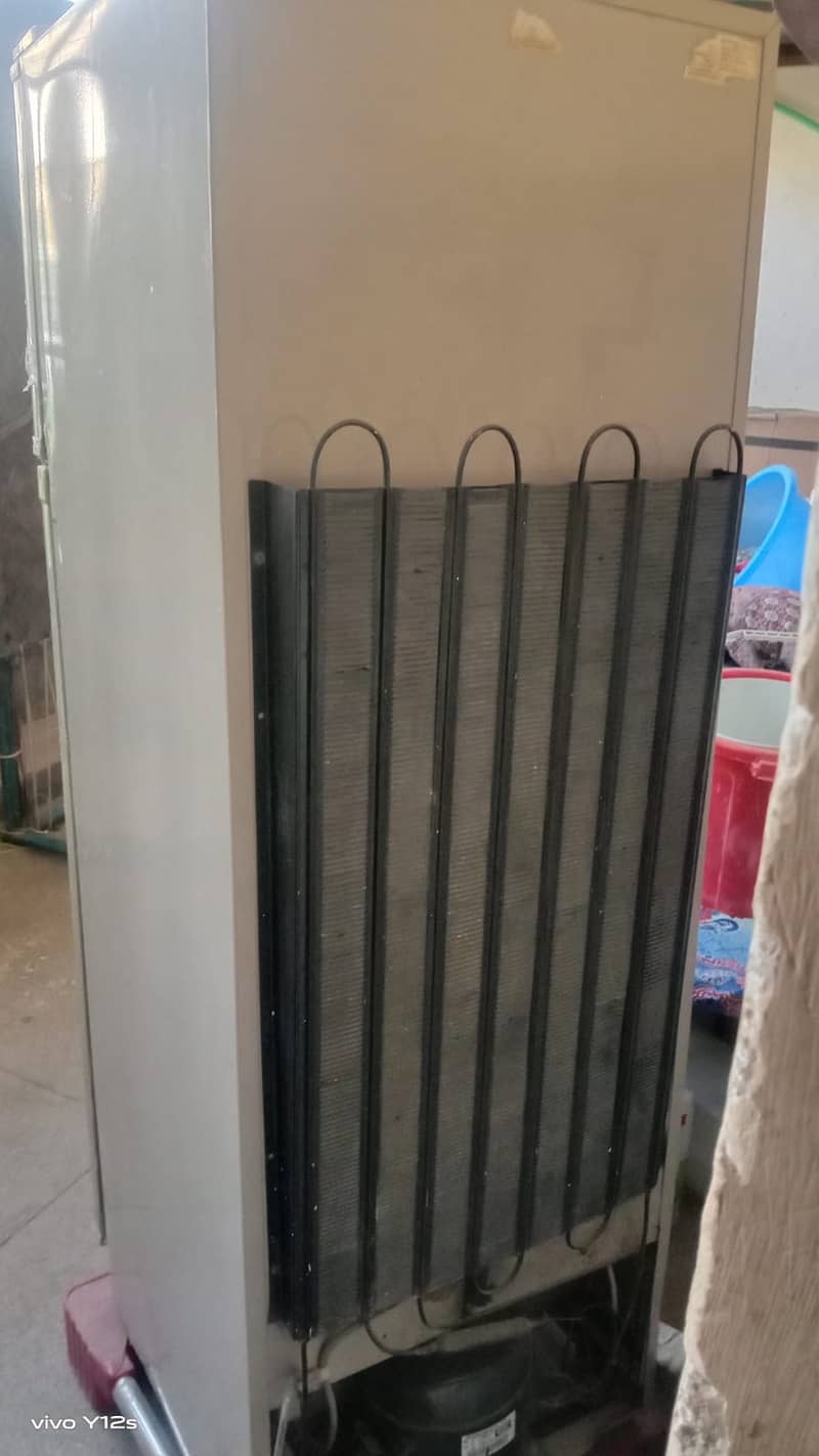 Refrigrator 1