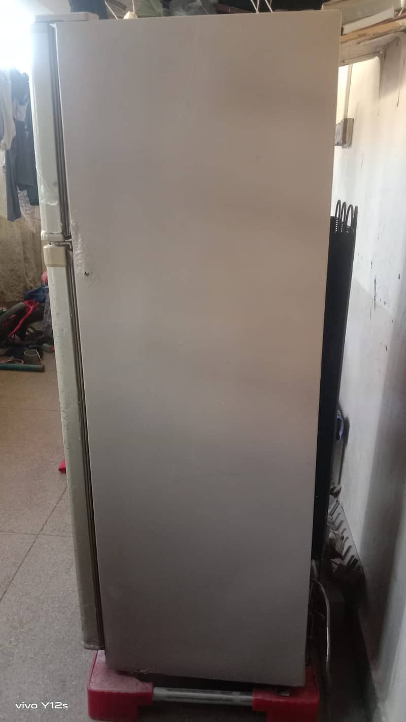 Refrigrator 4