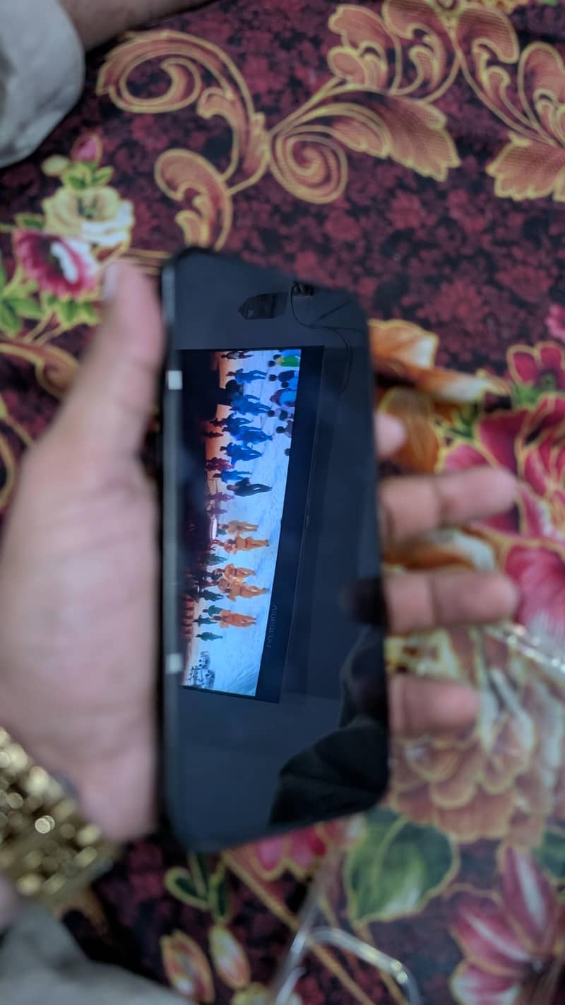Apple iPhone 15 Pro Max 3