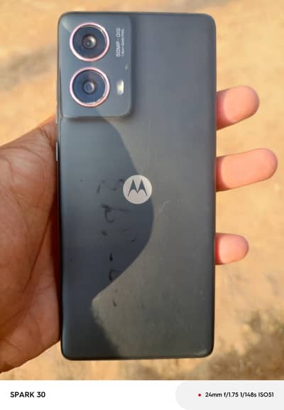 Motorola Moto G85