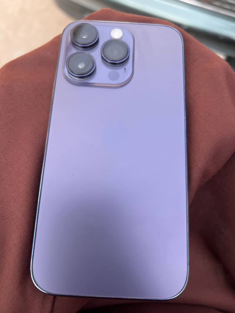 Apple iPhone 14 Pro 3