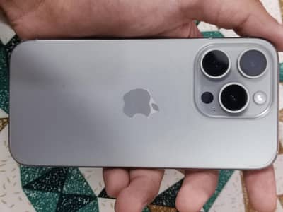 Apple iPhone 15 Pro