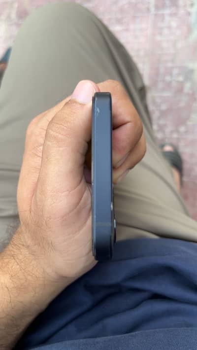 Apple iPhone 12 (Mid night Blue)