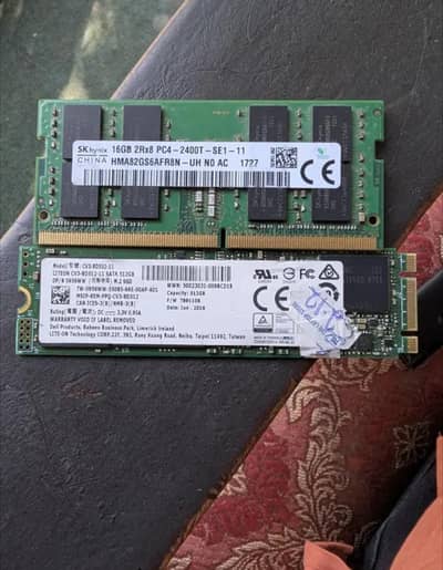 selling my 512 Gb SSD with 16 GB ddr5 ram