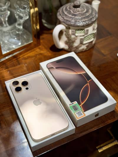 Apple iPhone 16 Pro Max