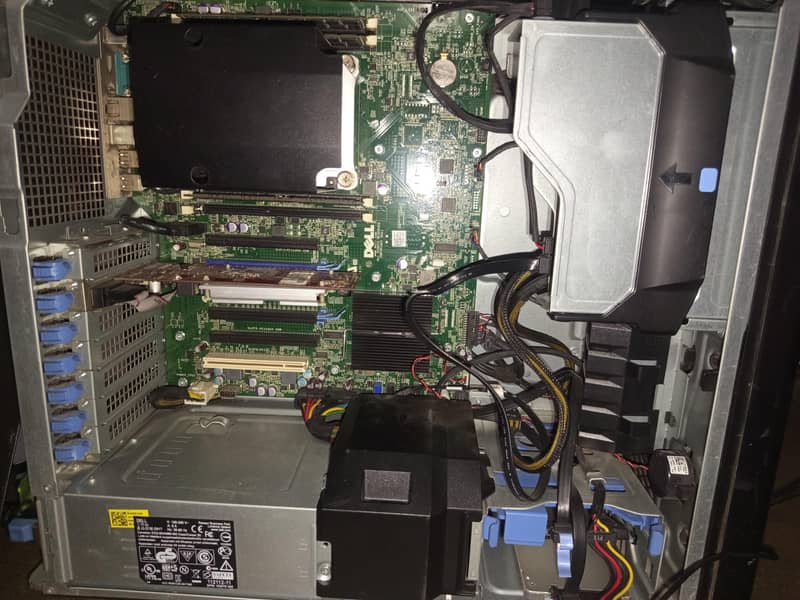DELL WORKSTATION 32GB RAM INTEL XEON PROCESSOR 7