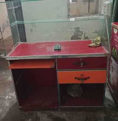 MOBILE REPARING TABLE