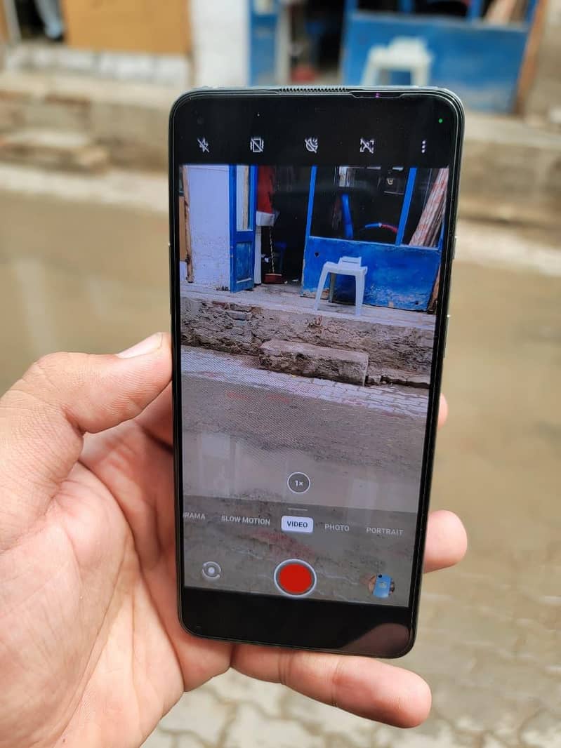 One Plus mobile 11