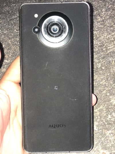 Sharp Aquos Sense7