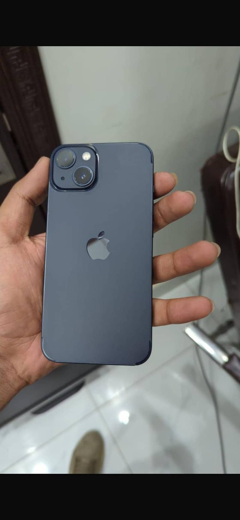 Apple iPhone 13 0