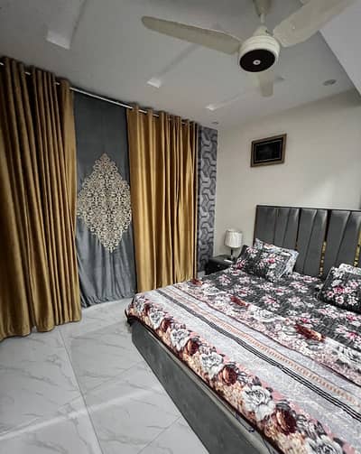 Bahria town Lahore one bedroom apartments daily basis rent per