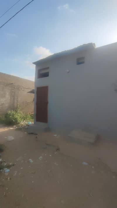 FULLY FURNISHED HOUSE FOR SALE IN RAZZAQABAD