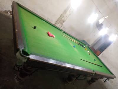 snooker table