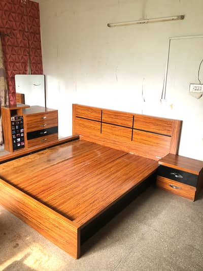 Italian Bed Complete Portable WITHOUT MATRESS,