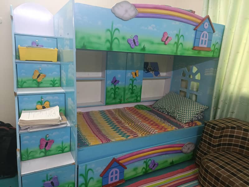 Bunk bed for 3 2
